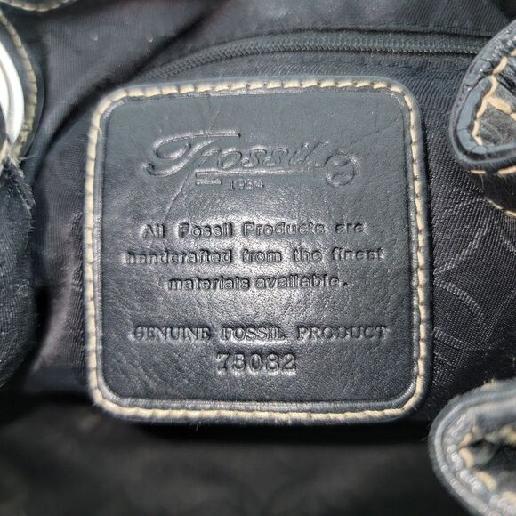 Fossil Black Leather Women's Shoulder Bag - Picture 11 of 12